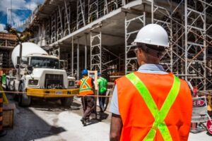 Addetto alla sicurezza sul lavoro in cantiere