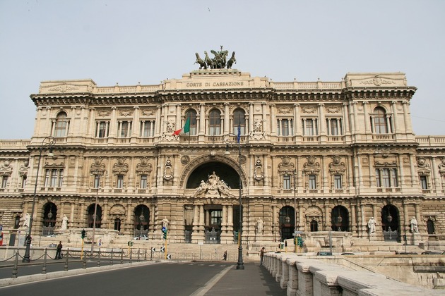 facciata del palazzo della corte di cassazione