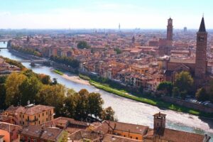 città di Verona vista dall'alto
